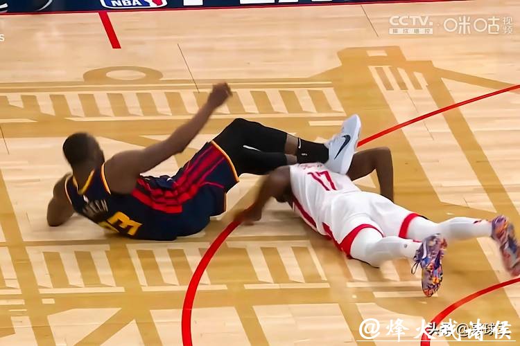 追梦格林的暴脾气169次技术犯与百万罚单内情揭底